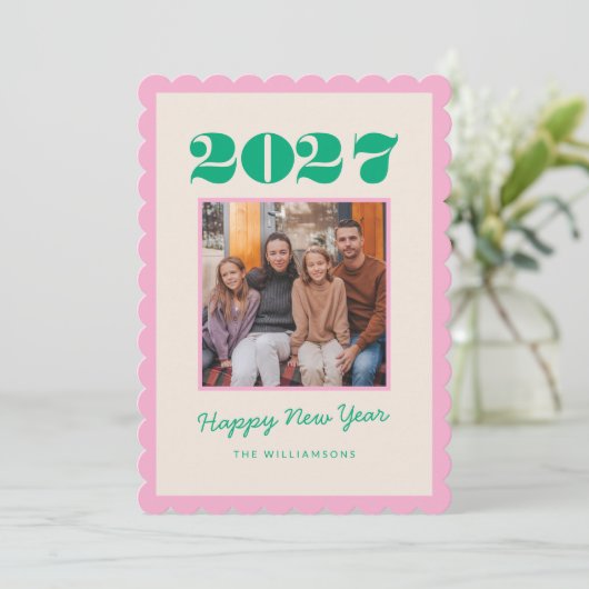 カラフルで個性的なピンクとグリーンの2枚の写真 2026年新年 シーズンカード (スタンド正面)