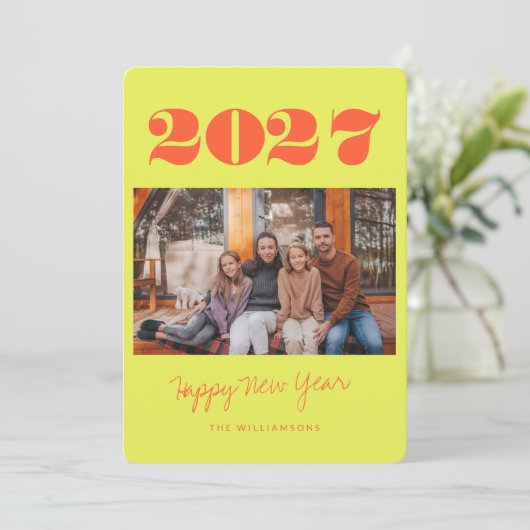 カラフルで大胆なチャートルーズの2枚の写真 2027年新年 シーズンカード (スタンド正面)