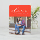 カラフルで楽しいスクリプト 赤いホリデー フォト カード (スタンド正面)