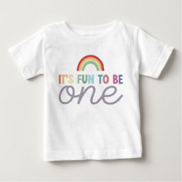 カラフルで楽しい1歳の誕生日を迎えた女の子 レインボー ベビーTシャツ