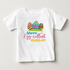 カラフルないろいろな卵で最高のイースターを ベビーTシャツ