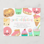 カラフルなかわいいの甘い要素の子供の誕生日 インビテーションポストカード (正面)
