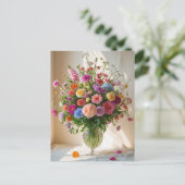 カラフルなかわいいミックスフラワーブーケ透明の花瓶 シーズンポストカード (スタンド正面)