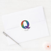 カラフルなイニシャルレターQステッカー ラウンドシール (封筒)