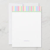 カラフルなイースターバニーの妊娠発表 招待状 (裏面)