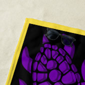 カラフルなウミガメのデザインのビーチタオル ビーチタオル (インサイチュ)