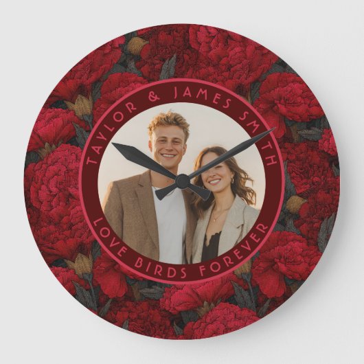 カラフルなカーネーションの森の結婚式 ラージ壁時計 (正面)