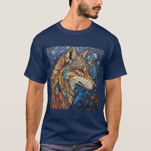カラフルなガラスで飾られたオオカミ Tシャツ (正面)