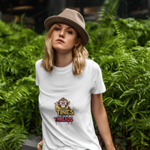 カラフルなキャラクター・モンキーを見つけよう:ザ・チューンズ Tシャツ