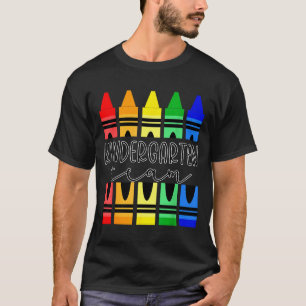 カラフルなクレヨンの幼稚園チームTシャツ 先生用 Tシャツ