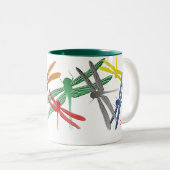 カラフルなグライドのトンボのマグ ツートーンマグカップ (正面右)