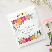 カラフルなサマーガーデン ブライト フローラル ブライダル シャワー フェイバーバッグ (封をした状態)