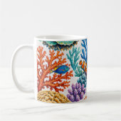カラフルなサンゴ礁の熱帯魚 コーヒーマグカップ (左)