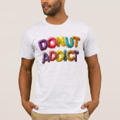 カラフルなスプリンクルのドーナツタイポグラフィ Tシャツ (正面)