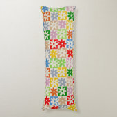 カラフルなチェック模様の花パターン ボディピロー (正面縦)