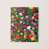 カラフルなチューリップのパズルの分野 ジグソーパズル (縦)