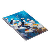 カラフルなツノメドリの海辺の崖の絵画アート ノートブック (右側)
