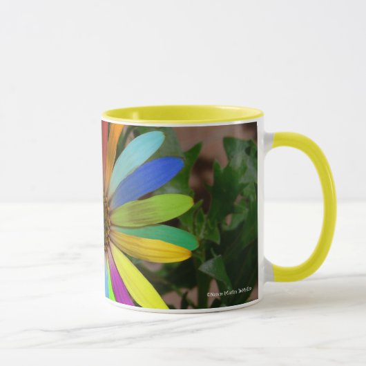 カラフルなデイジーコーヒー/茶マグ マグカップ (右)