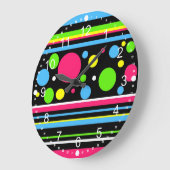 カラフルなネオンのストライプな水玉模様のピンクのティール(緑がかった色)のライム ラージ壁時計 (傾斜)