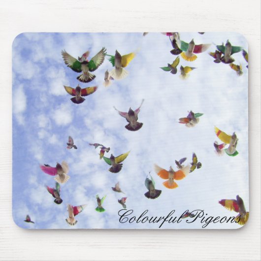カラフルなハト マウスパッド (正面)