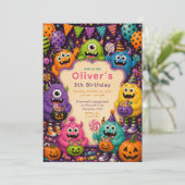 カラフルなハロウィンモンスターの誕生日 招待状 (スタンド正面)