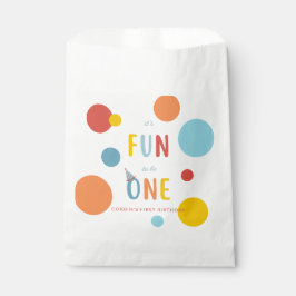 カラフルなバースデーパーティーのお返し袋 It's Fun To Be One フェイバーバッグ