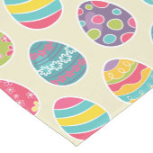 カラフルなパステル調のイースターエッグかわいいパターン ショートテーブルランナー (コーナー)