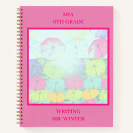 カラフルなピンクの傘のクラス学生ノート ノートブック