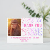 カラフルなピンクの斑点 誕生日 女の子 フォト サンキューカード (スタンド正面)