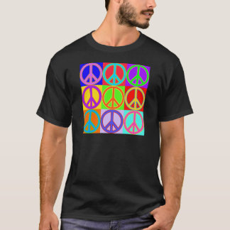 カラフルなピースサインのデザイン Tシャツ