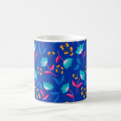 カラフルなフォークアートの花柄 コーヒーマグカップ (中央)