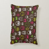 カラフルなフクロウの落書きの背景パターン アクセントクッション (裏面(縦))