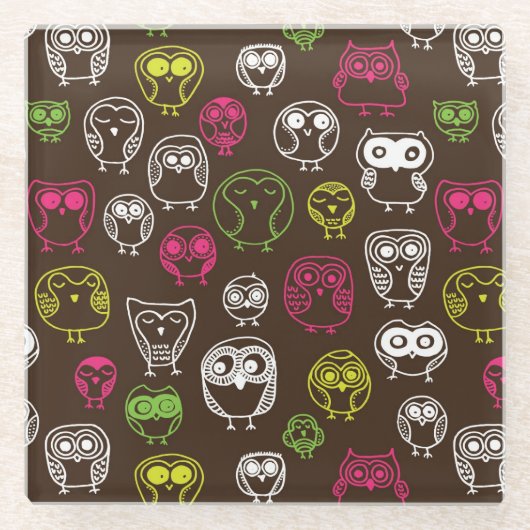 カラフルなフクロウの落書きの背景パターン ガラスコースター (正面)