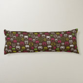 カラフルなフクロウの落書きの背景パターン ボディピロー (裏面)