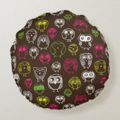 カラフルなフクロウの落書きの背景パターン ラウンドクッション (裏面)