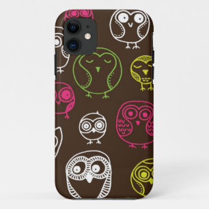 カラフルなフクロウの落書きの背景パターン iPhone 11 ケース