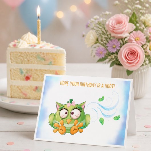 カラフルなフクロウの誕生日カード カード
