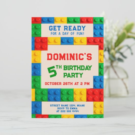カラフルなブロックを使った子供の誕生日パーティー 招待状 (スタンド正面)