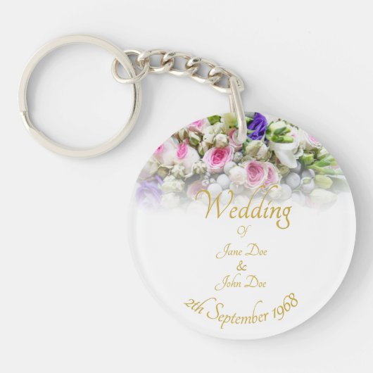 カラフルなブーケを持つ花嫁の結婚祝いギフト キーホルダー (正面)