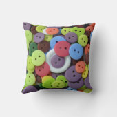 カラフルなボタンパターン投球のクッション クッション (裏面)