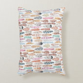 カラフルなボヘミアの種族の水彩画の羽 アクセントクッション (正面(垂直))