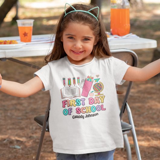 カラフルなレトロ風 初めての学校 Tシャツ