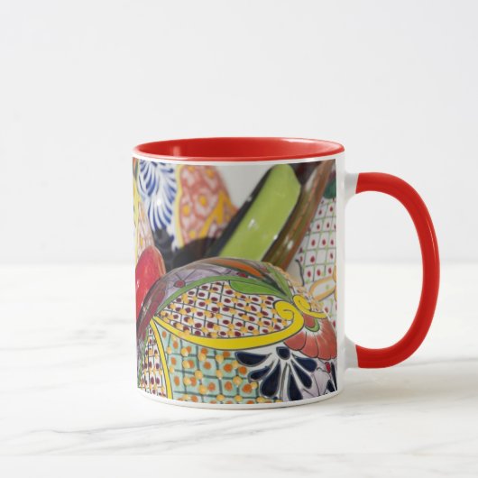 カラフルな伝統的な手描きのメキシコの陶器 マグカップ (右)