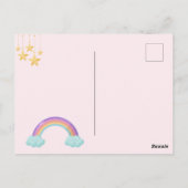 カラフルな傘の誕生日カードと可愛い雲 ポストカード (裏面)