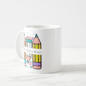 カラフルな先生の名前の鉛筆のキャラクター コーヒーマグカップ (正面左)