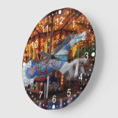 カラフルな回転木馬の馬およびメリー円形行きます ラージ壁時計 (傾斜)