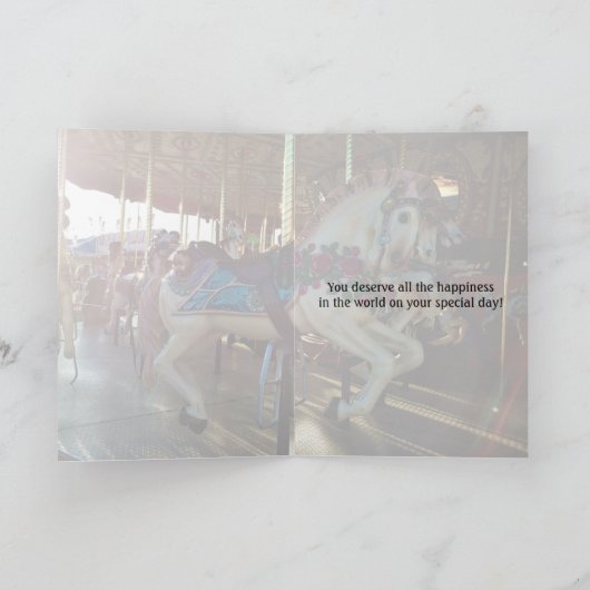 カラフルな回転木馬の馬/義理の姉妹の誕生日 カード (内部)