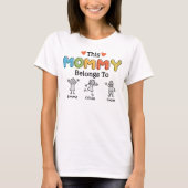 カラフルな子供たちの名前スタイルのママ Tシャツ (正面)