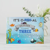 カラフルな子供のO-FISH-ALお誕生日おめでとう 招待状 (スタンド正面)