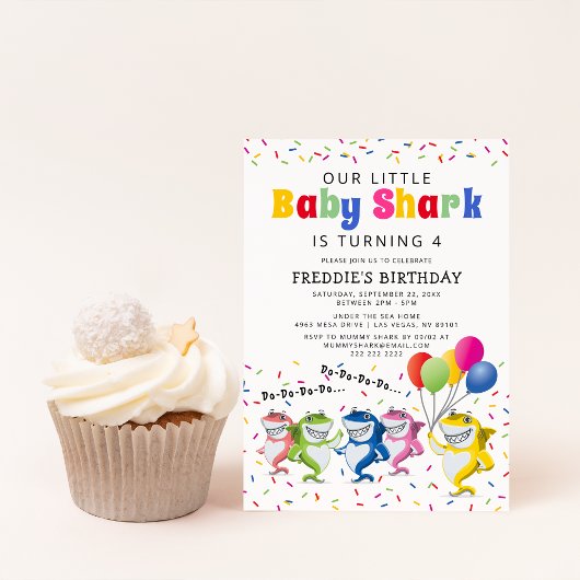 カラフルな子供サメの誕生日パーティー 招待状